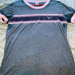 Victoria’s Secret PINK tee shirt